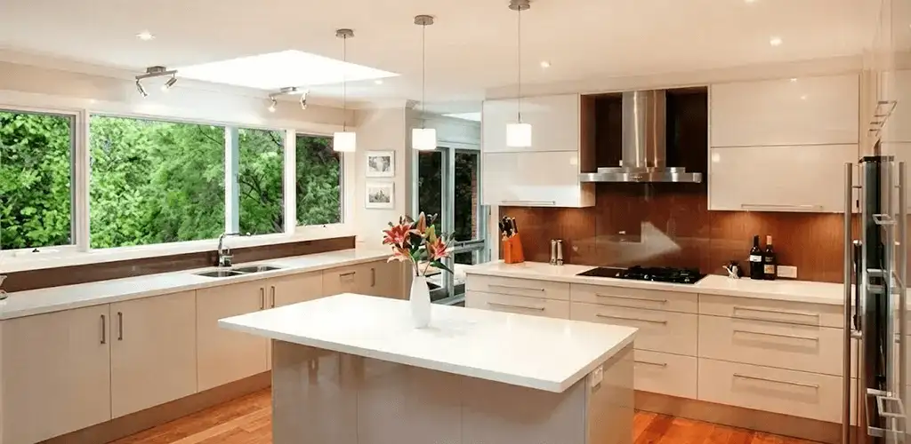 Kitchen cabinet refacing and remodel results in a modern kitchen in Irvine, CA