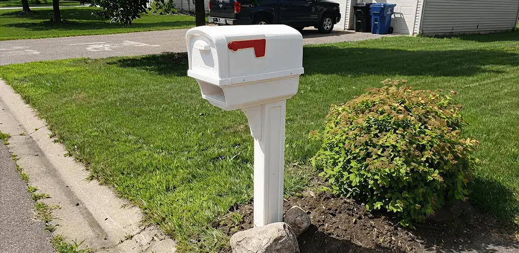 Mailbox installation for a residential curbside mailbox in Irvine, CA